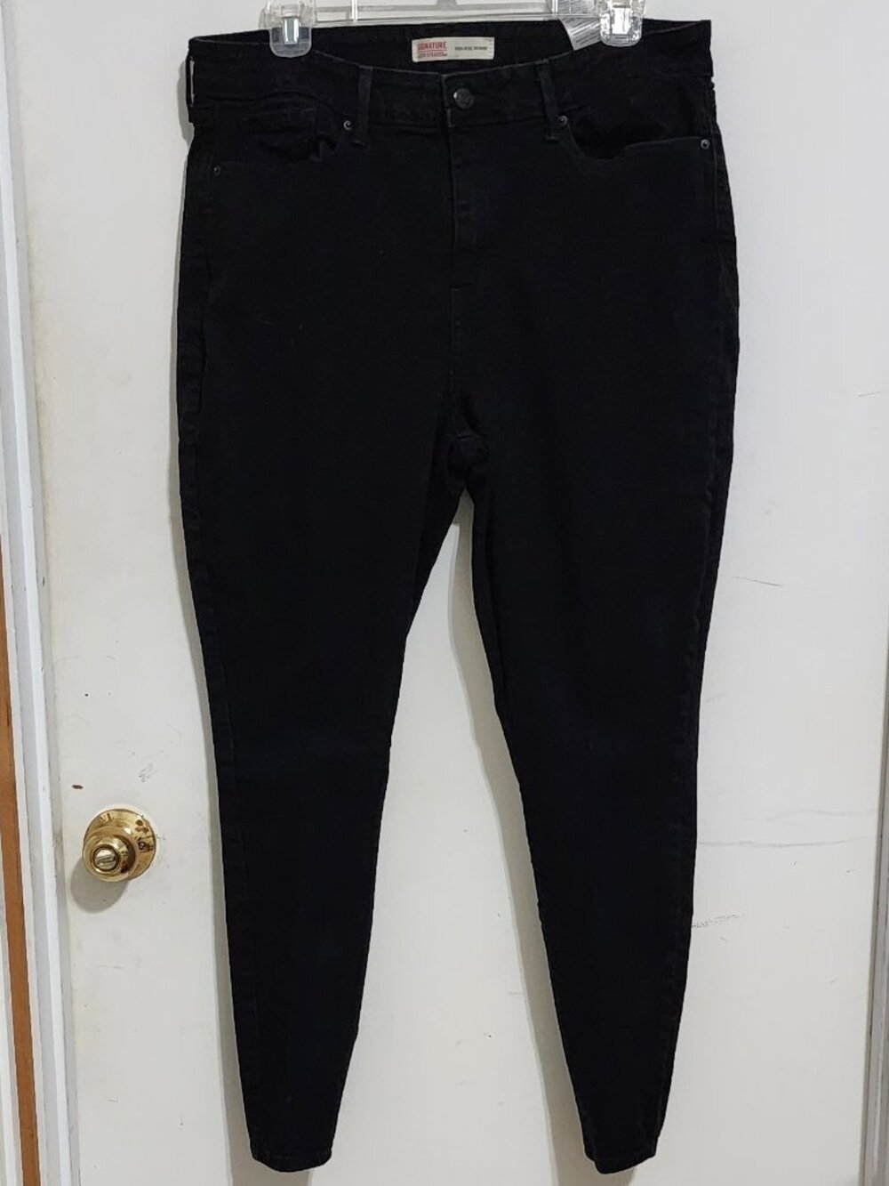 Signature by Levi Strauss, Hi-Rise Skinny, Men's Jean Size W-33, L 28 (16S)